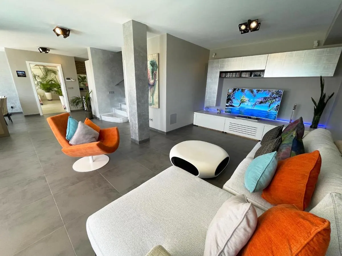 Luxury Villa Morelli With Seaview & Heated Pool Maspalomas